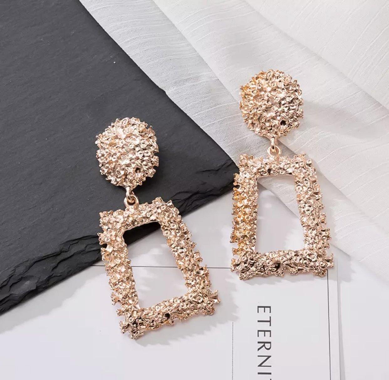 Buy online Goldplated Alloy Hoop Fashion Earrings For Women from fashion  jewellery for Women by Memoir for ₹379 at 75% off | 2024 Limeroad.com